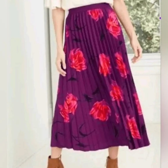 Floral Purple Pleated Midi Skirt From Target - Picture 1 of 6